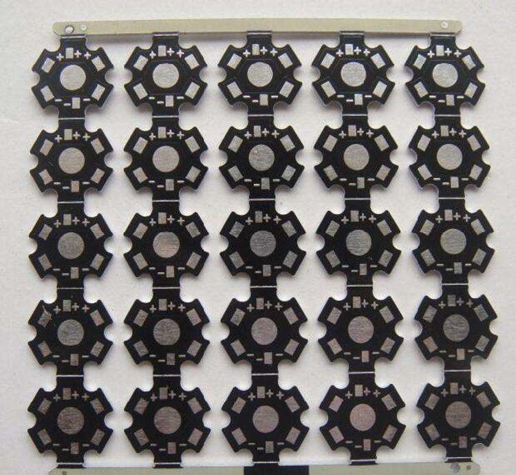 Fabricação de PCBs de alto desempenho e avançados para produtos UPS com acabamentos de superfície livres de chumbo
