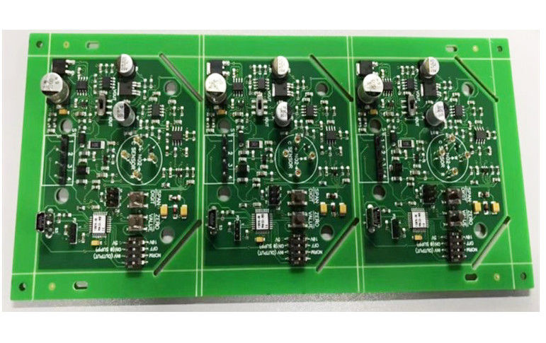 Protótipo de montagem de PCBs eletrônicos