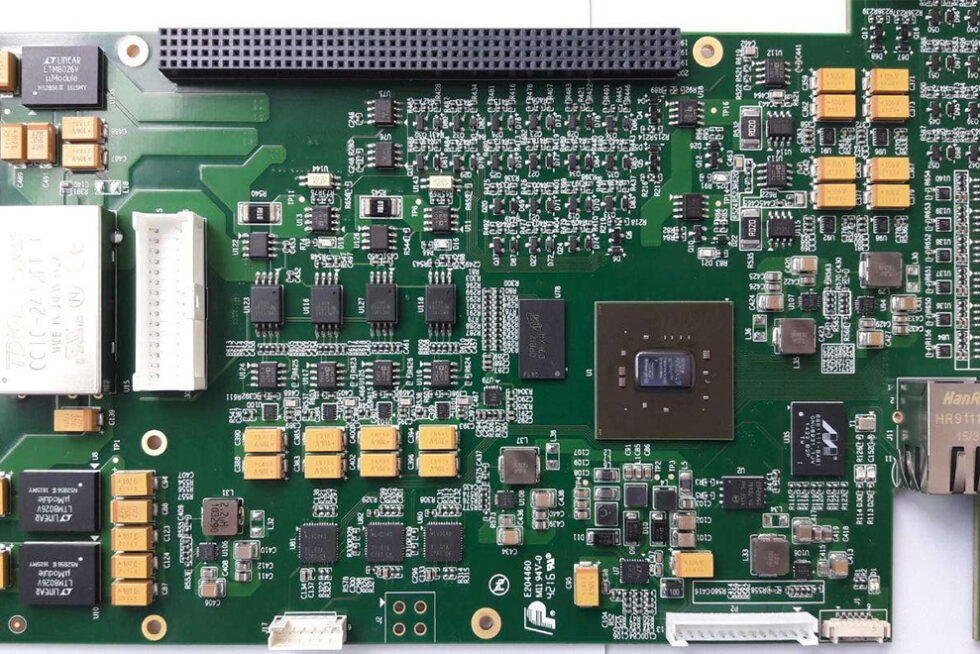 Tipo de placa de circuito rígido de PCB (PCBA), montagem de placa de circuito SMT THT Serviço chave na mão na China e no Camboja