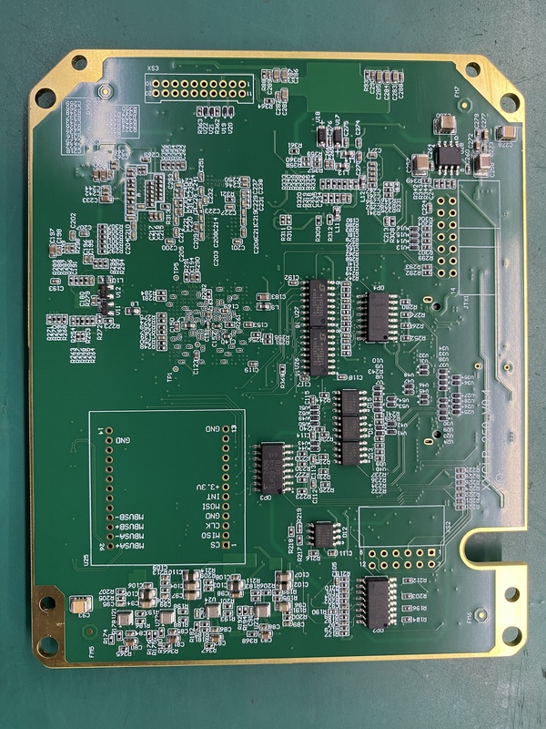 Mascara de proteção de energia de soldagem branca Assembléia de PCB com espessura de 1,6 mm e certificação Rohs
