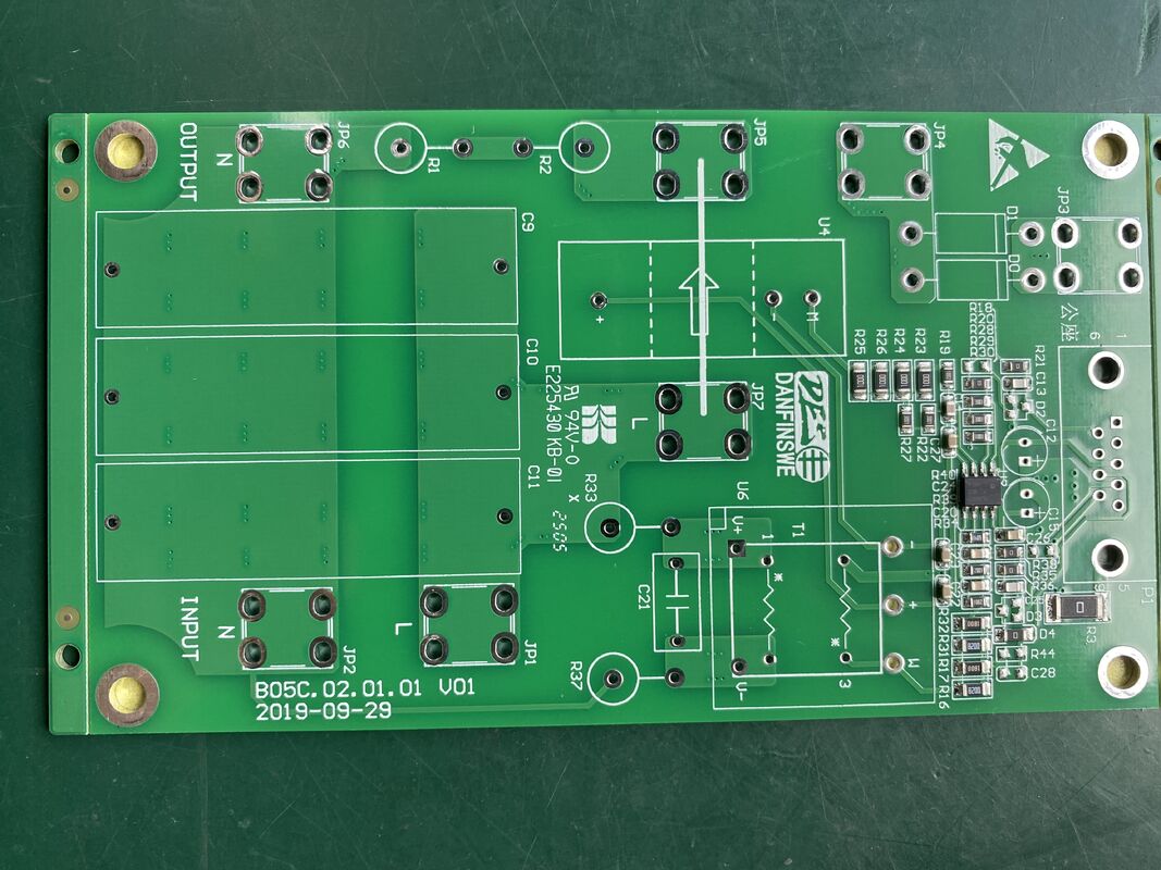 Equipamento de Proteção contra Surtos com Acabamento de Superfície Sem Chumbo HASL com Controle de Impedância, Garantindo Durabilidade e Gerenciamento de Surtos Elétricos