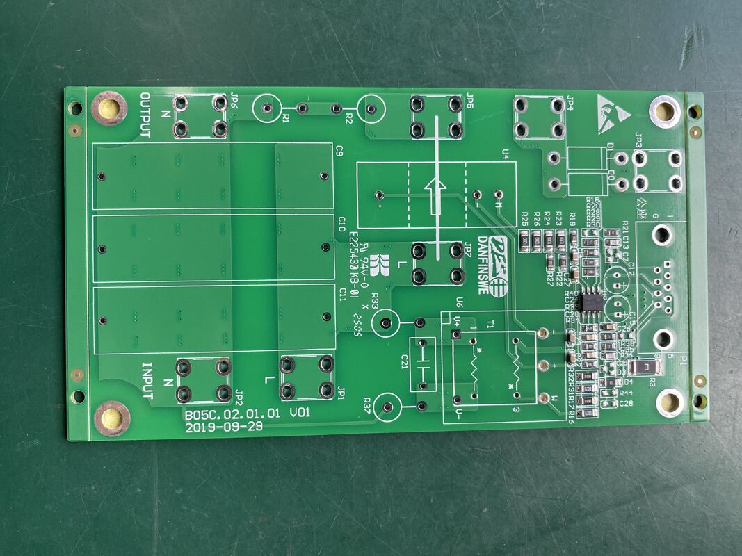 Equipamento de Proteção contra Surtos com Acabamento de Superfície Sem Chumbo HASL com Controle de Impedância, Garantindo Durabilidade e Gerenciamento de Surtos Elétricos