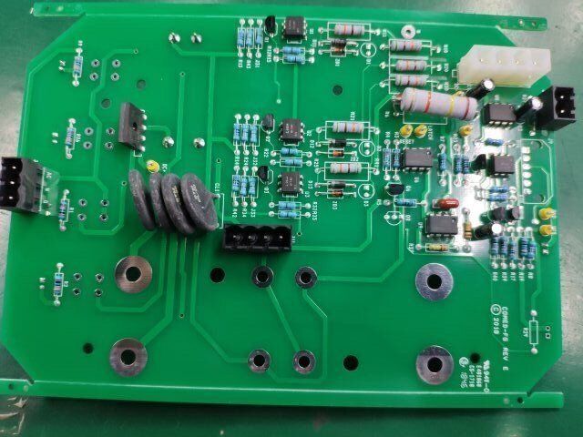 1-32 Camadas EMS PCBA Oferecendo montagem de placa 1200-400mm e serviços de integração de circuitos eletrônicos abrangentes