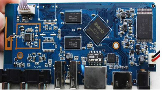 Full Turnkey Assembly Immersion Gold Silver PCB Assembly com Blue RoHS Compliant