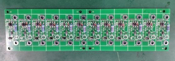 Inserção automática THT, montagem de placa de circuito impresso (PCB)